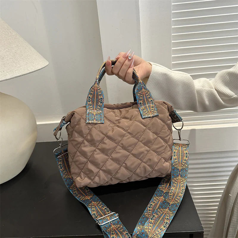 New Trendy Simple Shoulder Messenger Bag